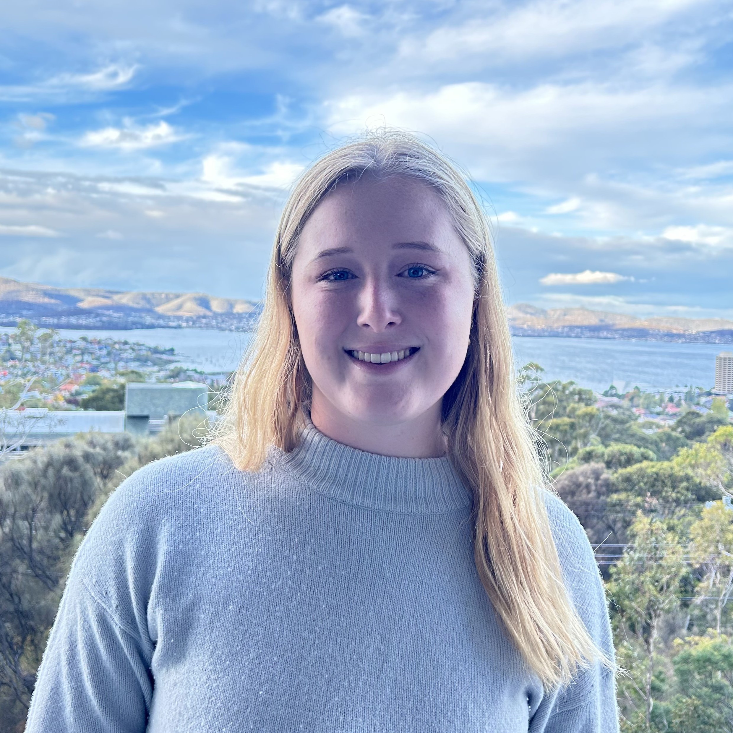 2024 Horizon Scholar Ruby Fox.